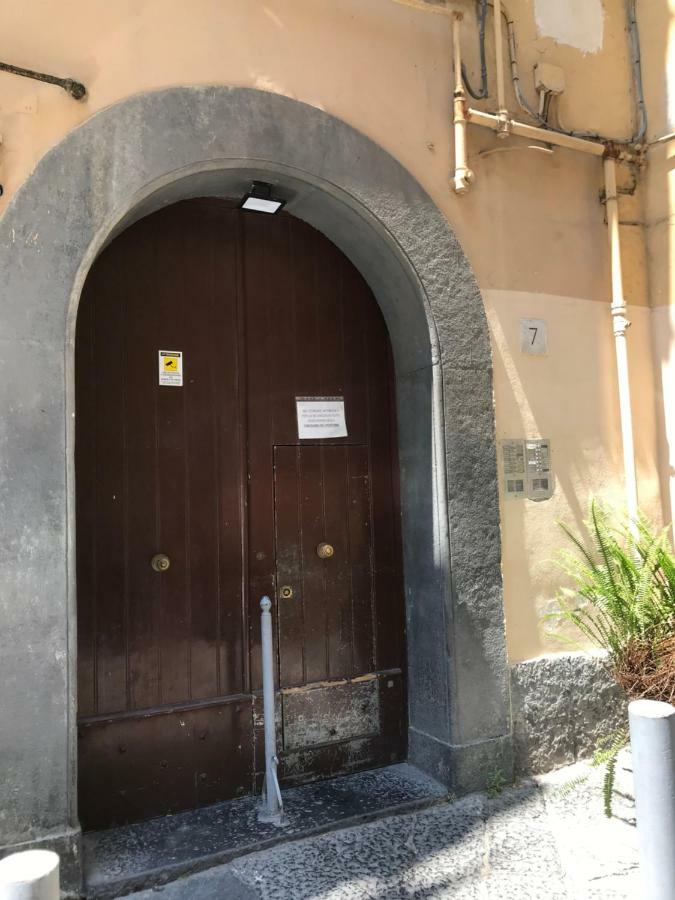 那不勒斯 La Casa Di Flo酒店 外观 照片
